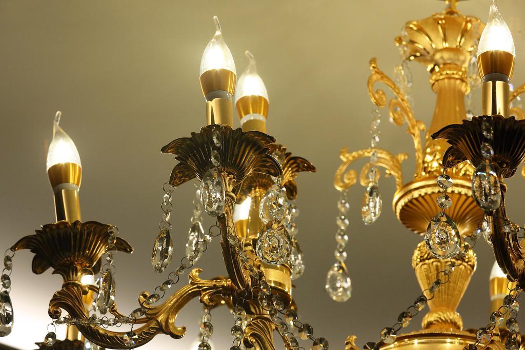 Buckingham Palace B&B Beipu Bagian luar foto